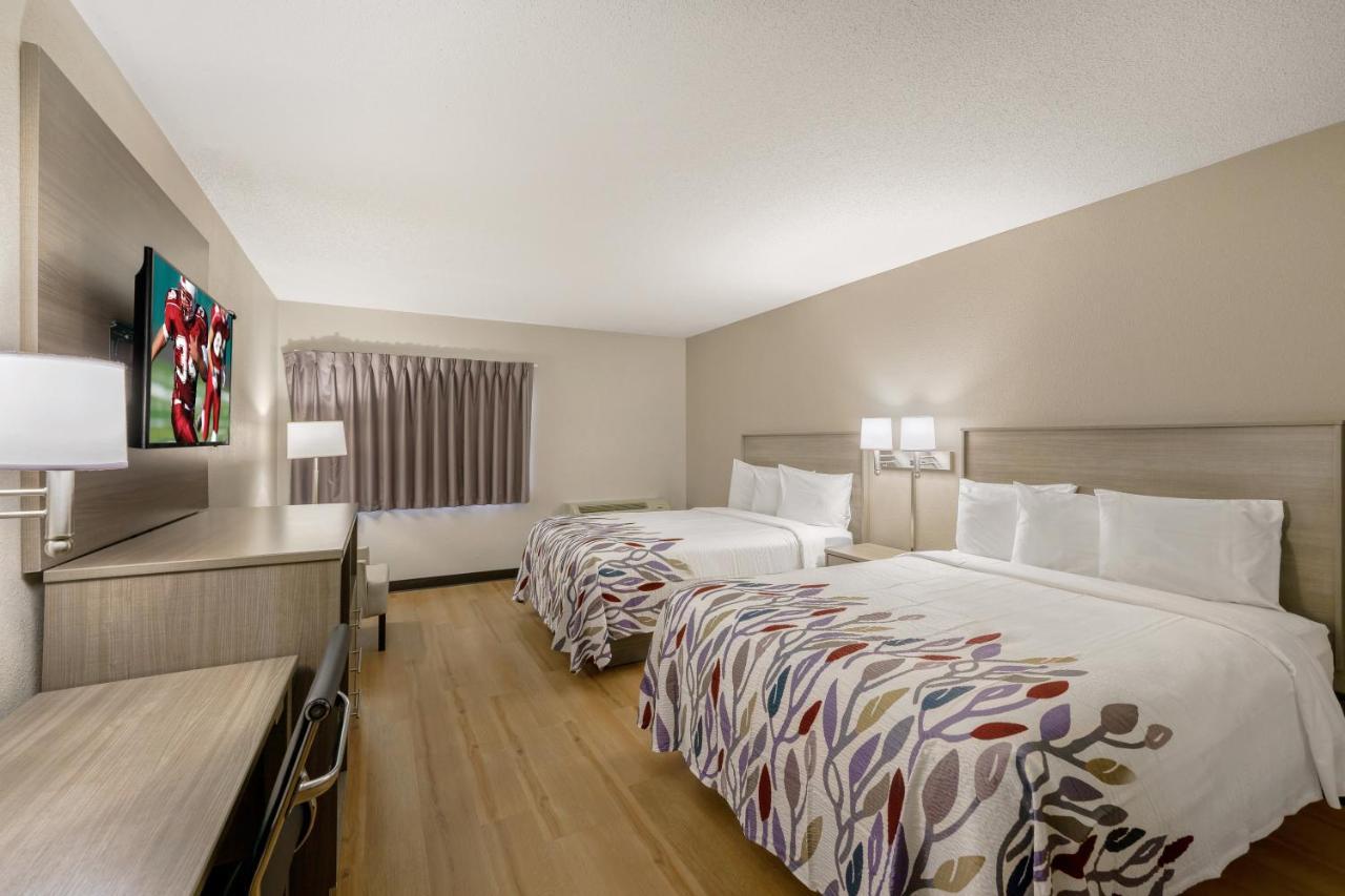 Red Roof Inn & Suites Newport - Middletown, Ri Экстерьер фото